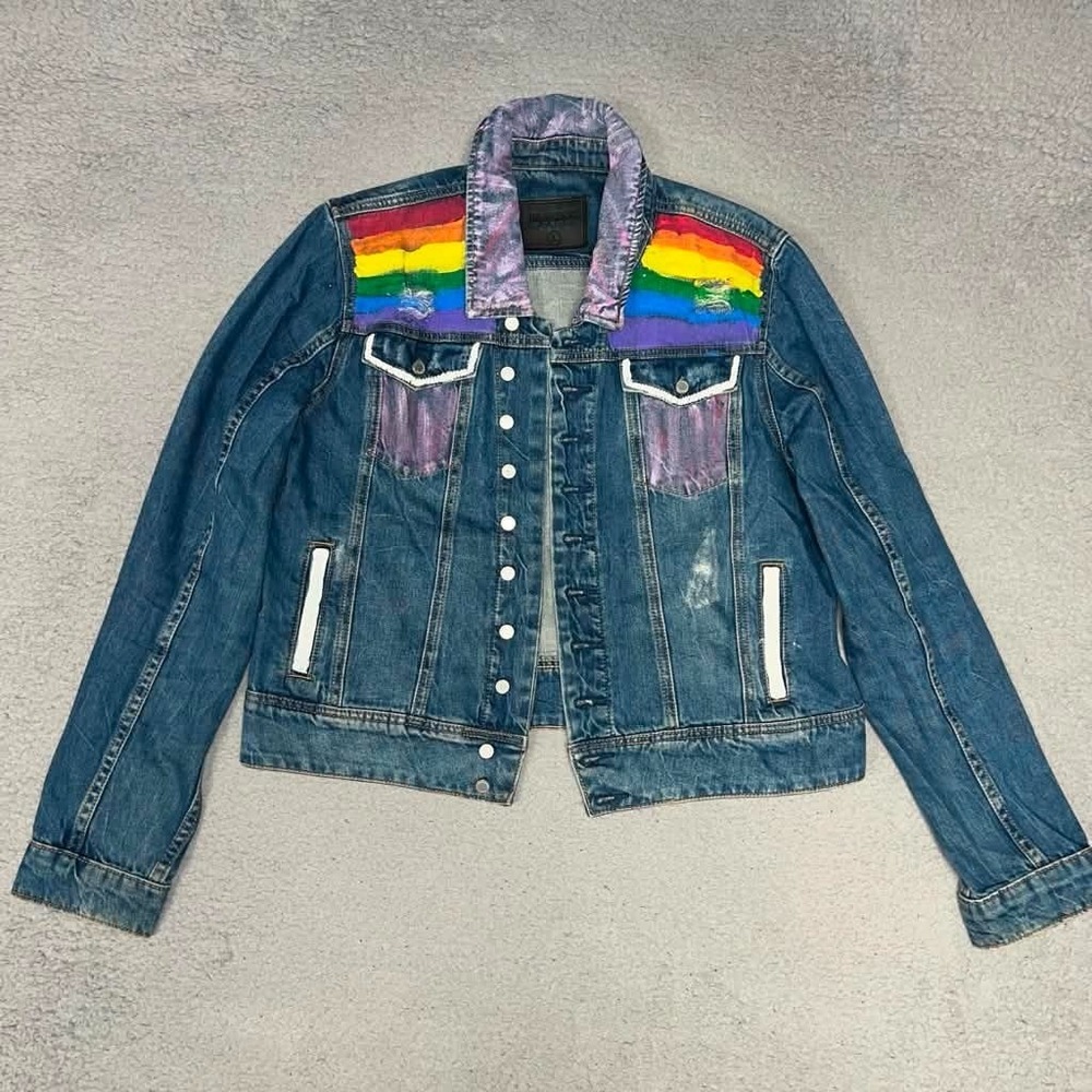 BlankNYC Jean Jacket Women's Sz L Blue Hand Painted Rainbow 2-Side Denim Trucker